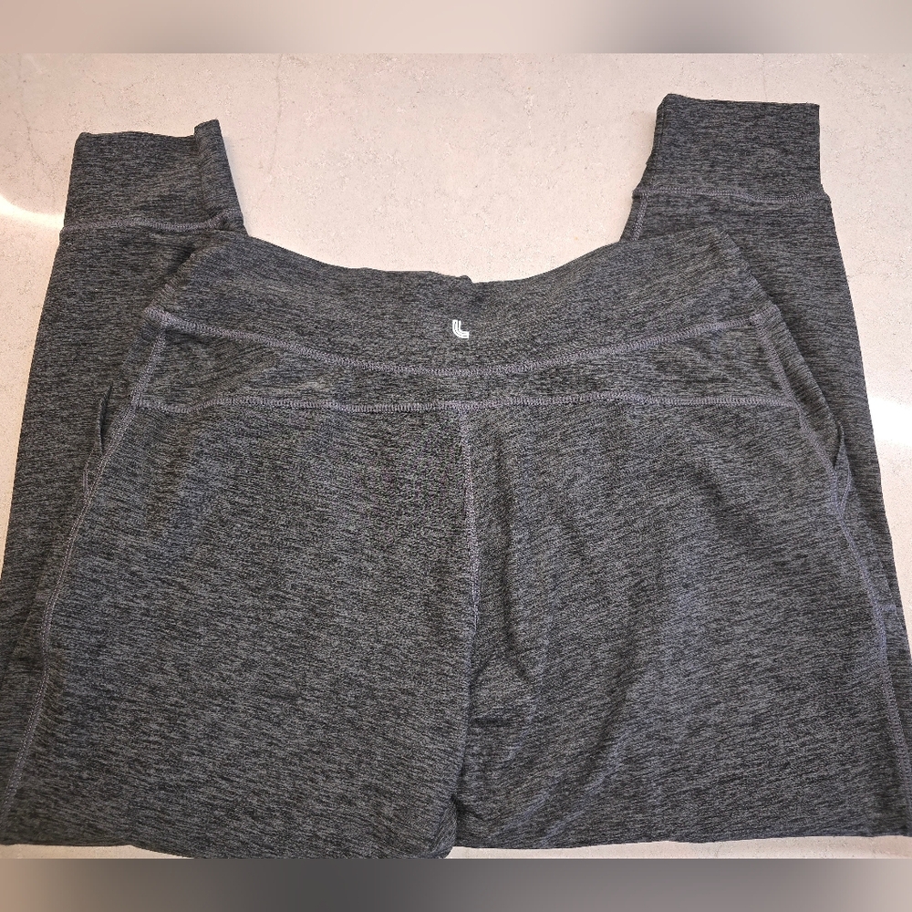 LOLE - CROP JOGGERS EUC Women's Size Large